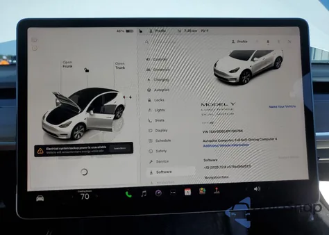 2023 Tesla Model Y из США, поврежденный, VIN 7SAYGDEE4PF790766